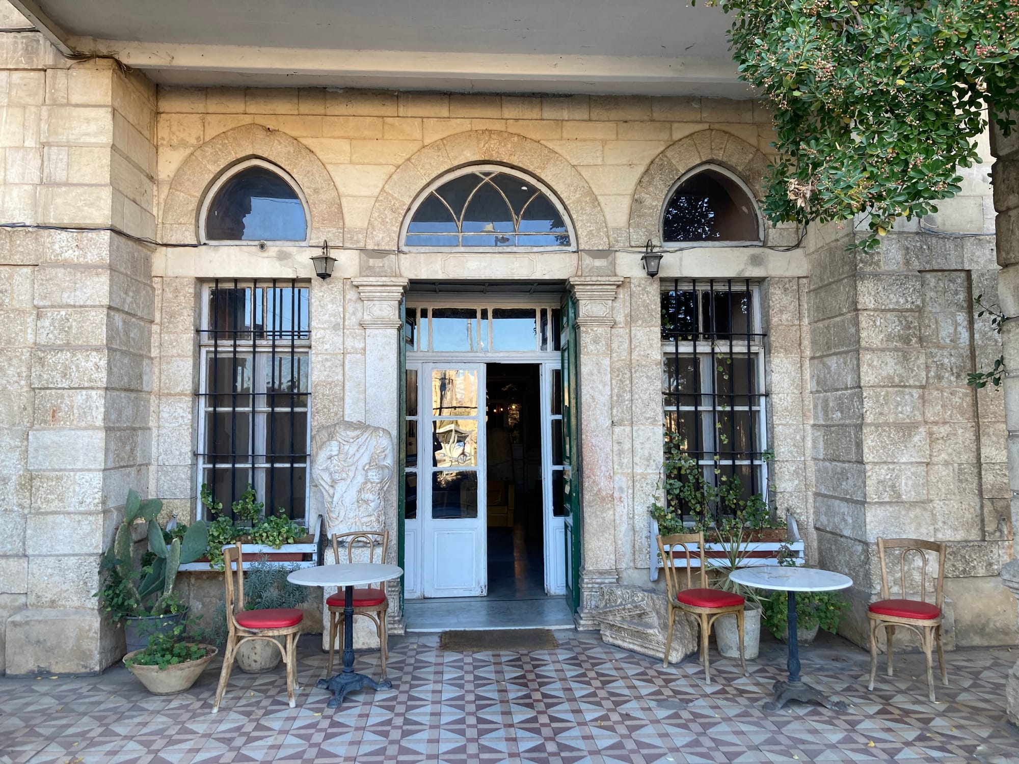 Отель «Пальмира». Баальбек, Ливан