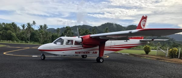 Полёты в Левуку и обратно на Britten Norman BN-2 Islander